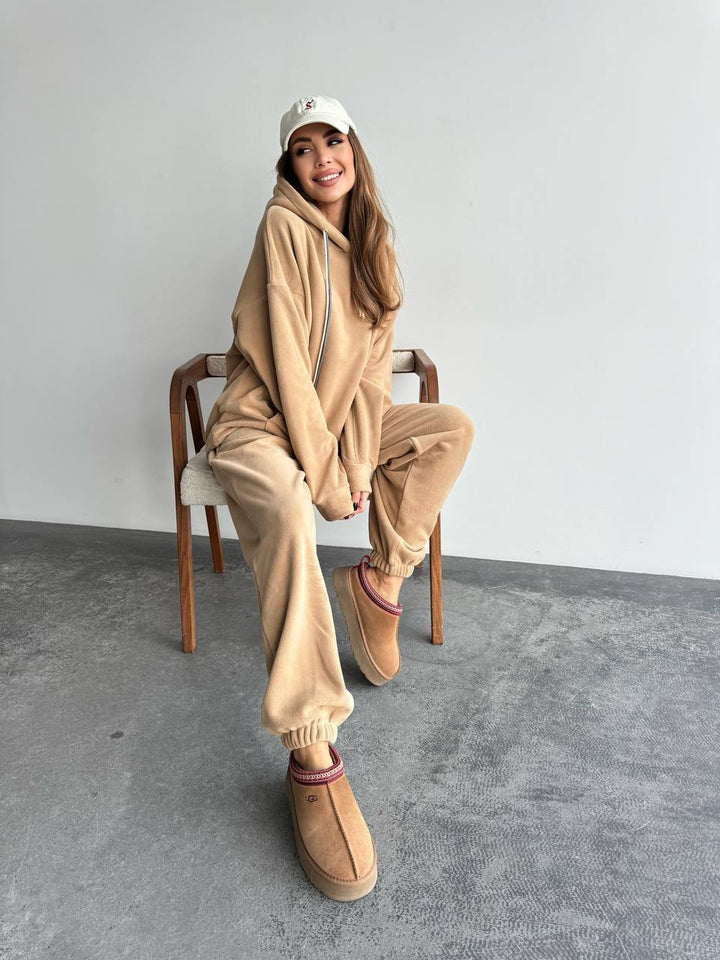 Damen Oversize-Fleece-Hoodie mit Kapuze und taillierter Tapered-Jogginghose – Auréline