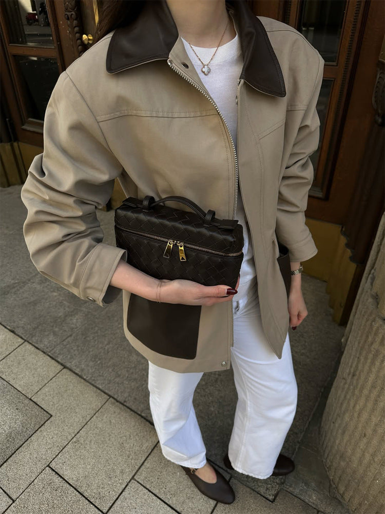 Damen Boxy-Fieldjacke mit kontrastkragen in Lederoptik und aufgesetzten Taschen Echoarchiv