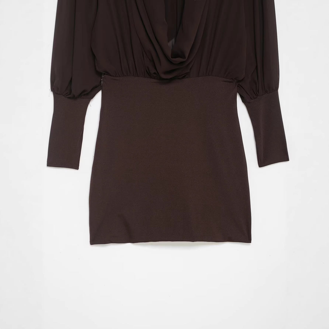 Damen Midikleid mit Schleifenkragen und plissierten Ballonärmeln Echoarchiv