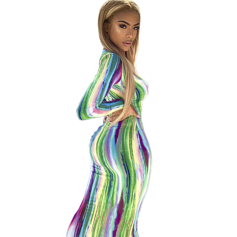 Damen Enganliegendes Maxikleid mit langen Ärmeln und abstraktem Streifenmuster Echo Archiv