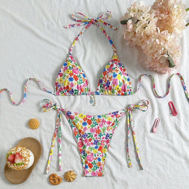 Damen Triangel-Bikini mit buntem Blumendesign Echo Archiv