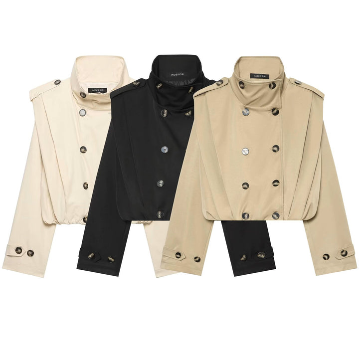 Damen Cropped Trenchjacke im Cape-Look mit doppelreihiger Knopfleiste und hohem Stehkragen Echoarchiv