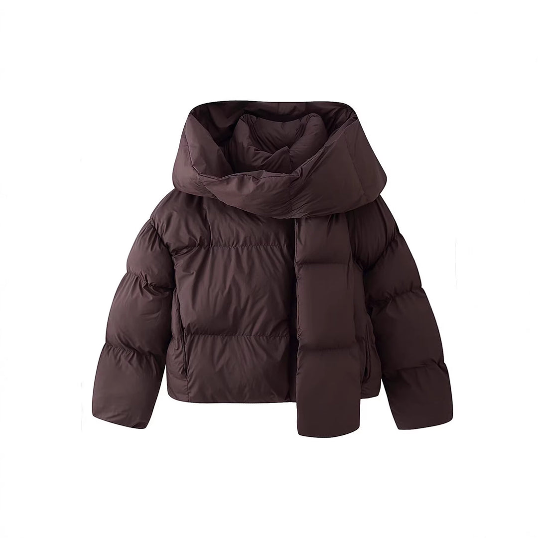 Damen Kurz geschnittene Steppjacke mit extrabreitem Schalkragen und wattierter Kapuze Echoarchiv