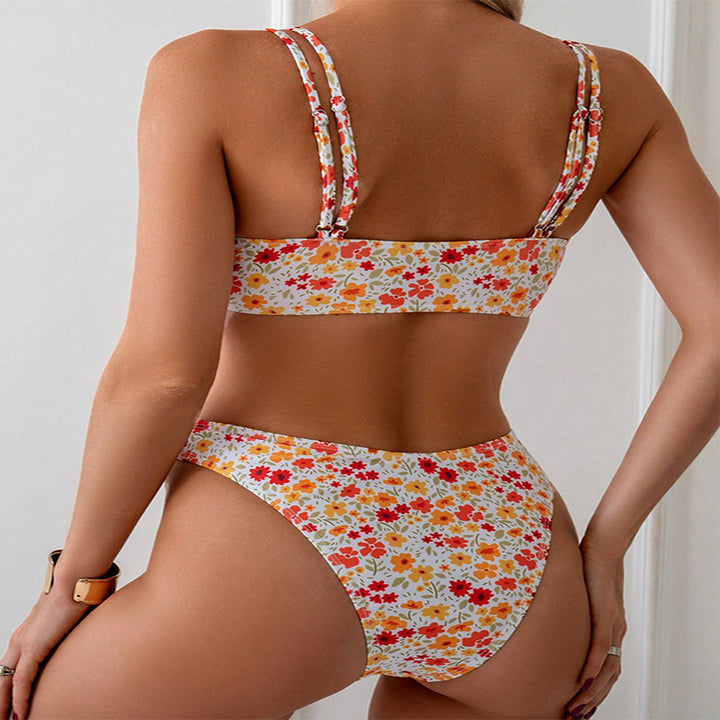 Damen High-Waist Bikini Set mit modischen Rippdetails Echo Archiv