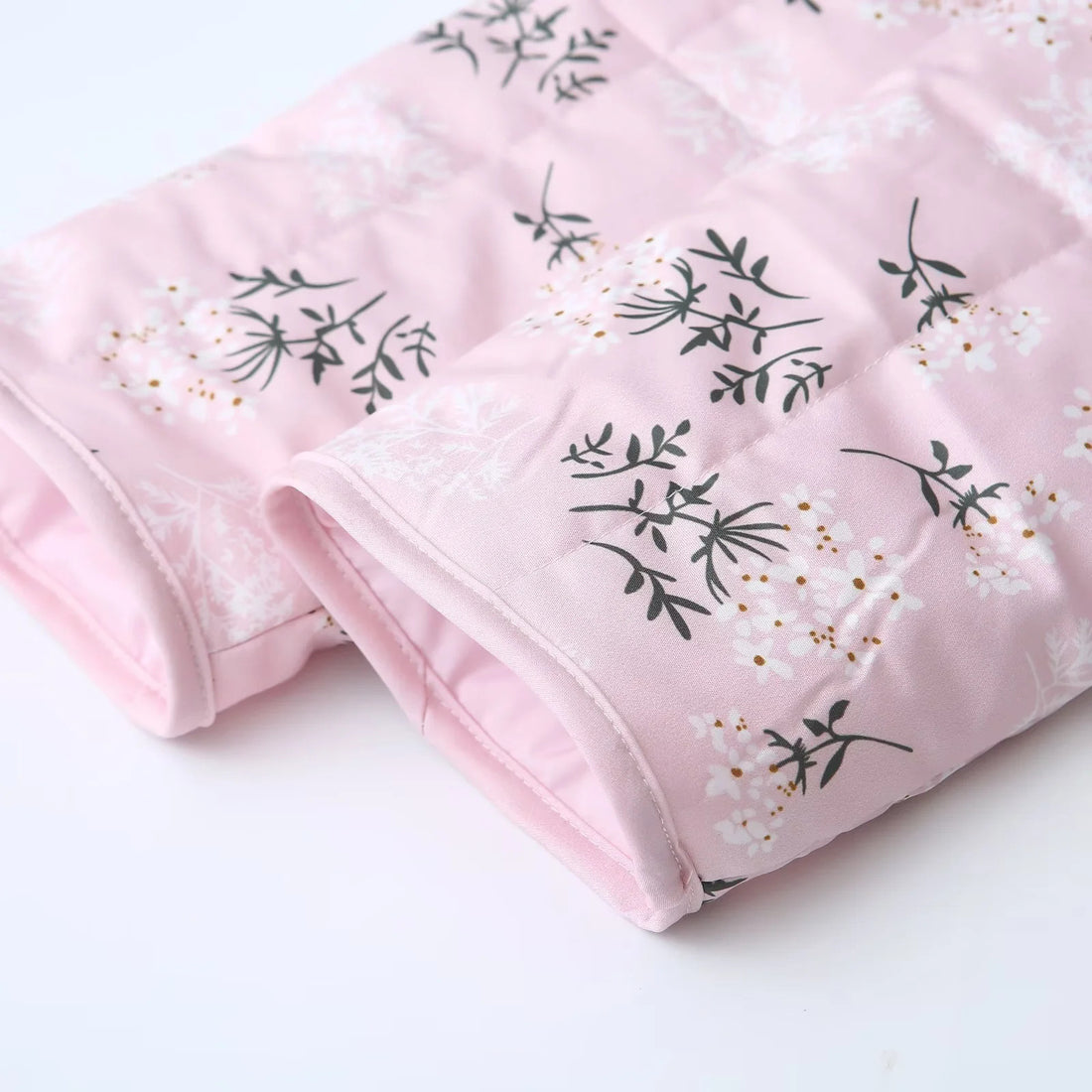 Damen wattierte Kimono-Übergangsjacke mit V-Ausschnitt Taille-Bindegürtel und zartem Blumenallover – Célinea