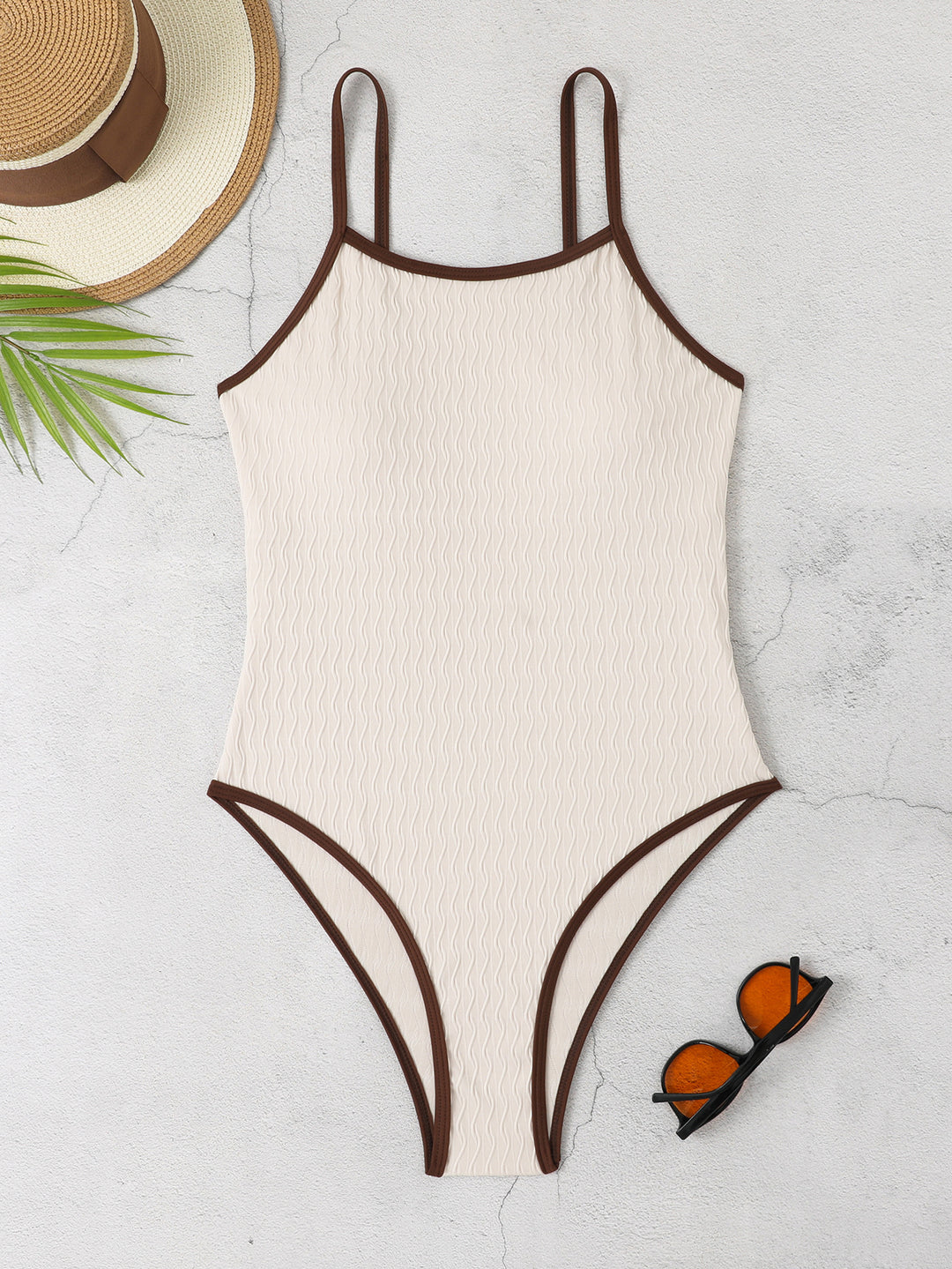 Damen Eleganter und bequemer einteiliger Badeanzug Echo Archiv