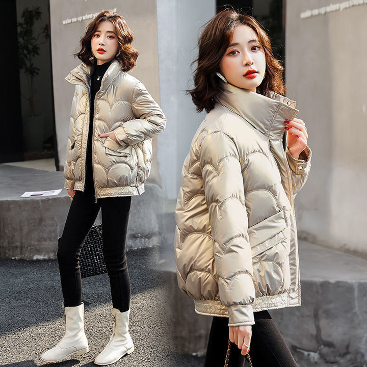 Damen Modische und wattierte Steppjacke Echoarchiv