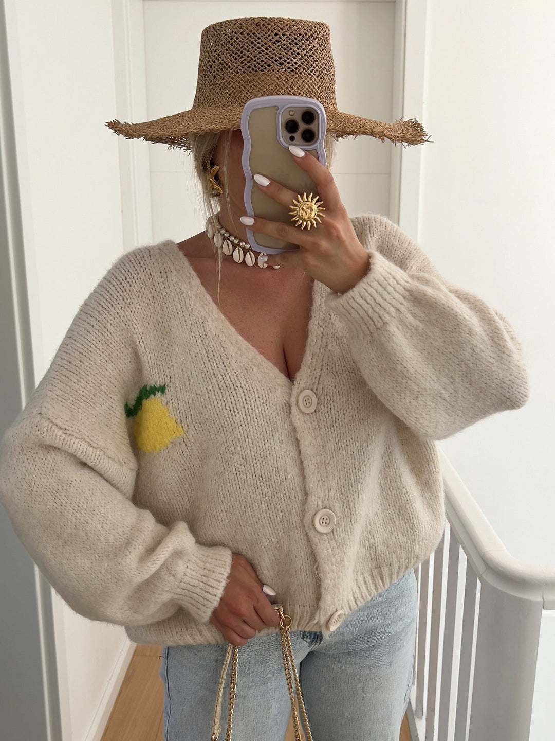 Damen Strickjacke mit fröhlichem Zitronenmotiv und Oversized-Schnitt Echoarchiv