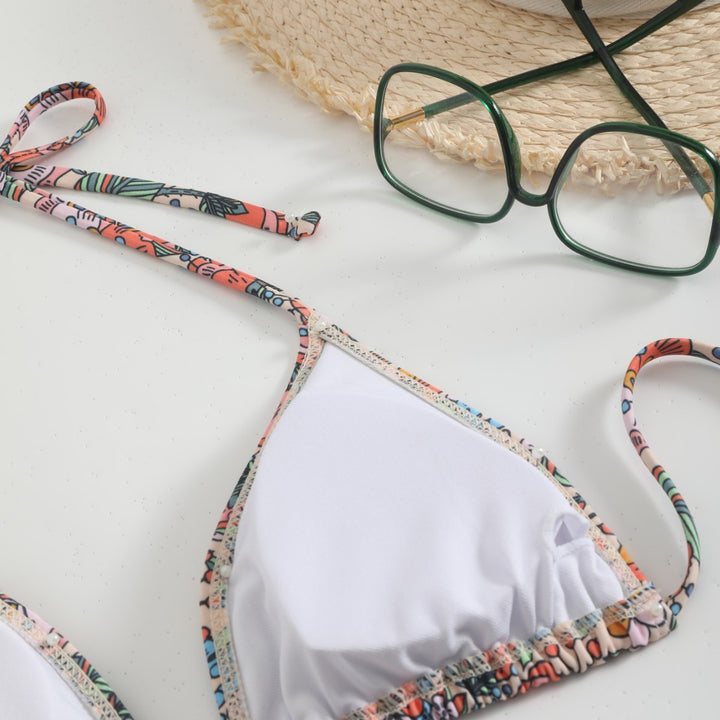 Damen Bikini-Set mit verspieltem Blumenmuster und verstellbaren Trägern Echo Archiv