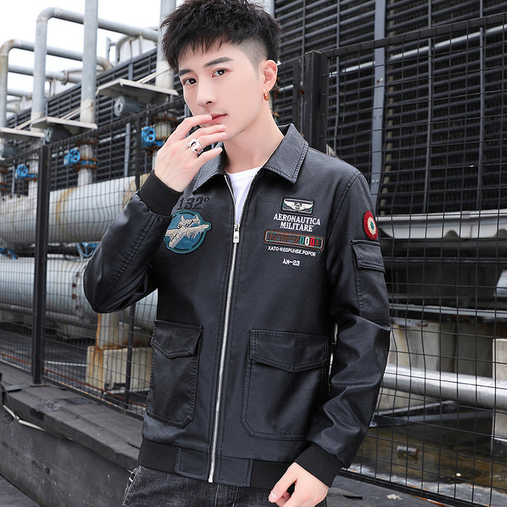 Herren Aviator‑Bomberjacke im Military‑Style mit großem Rückenpatch und Ärmeltasche Echoarchiv