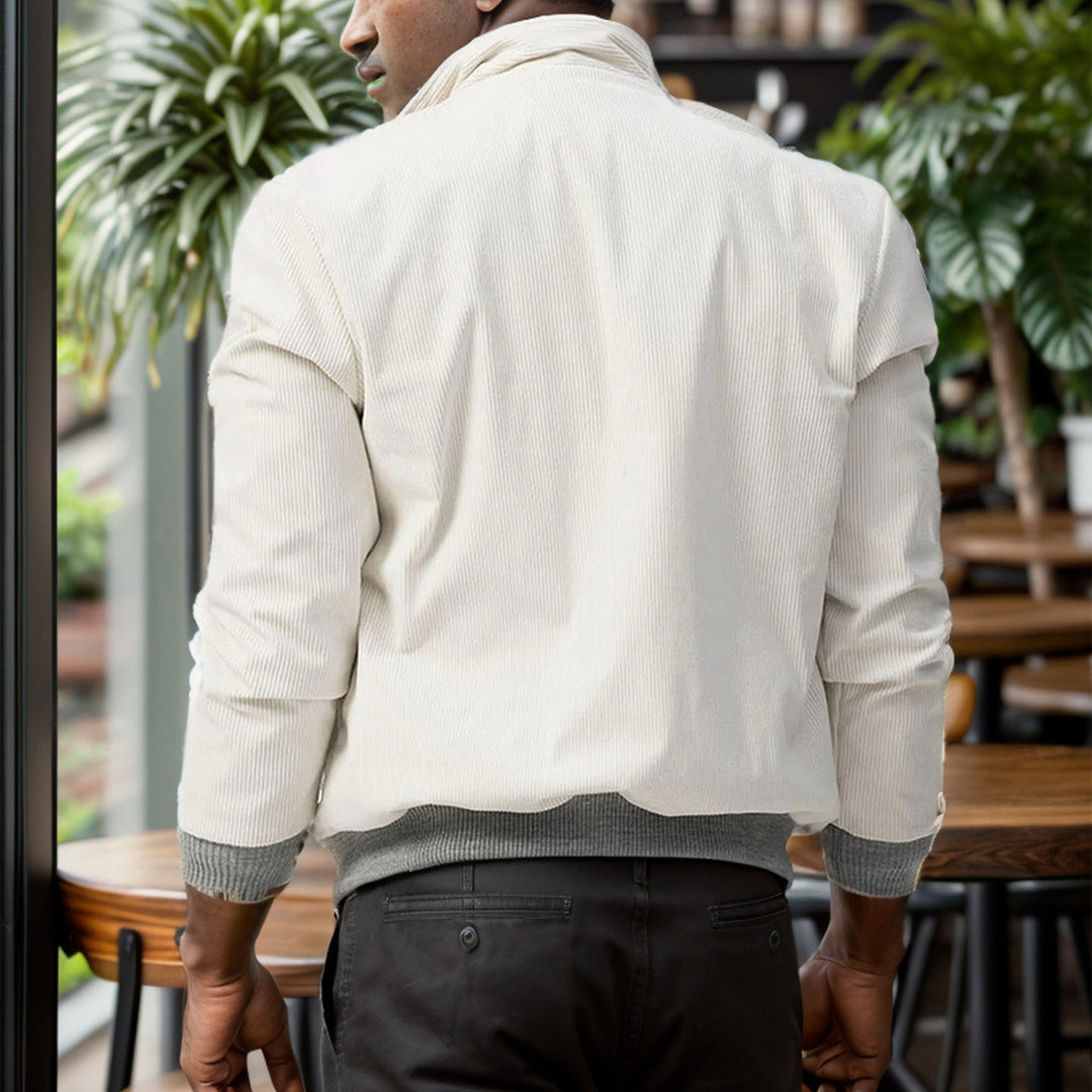 Herren sportliche Cordjacke mit praktischen Taschen und modernem Design Echoarchiv