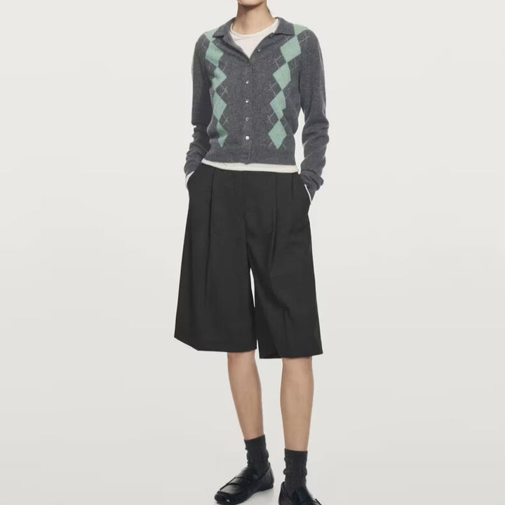 Damen Feinstrick-Cardigan mit Argyle‑Muster, Polokragen und tailliertem Cropped‑Schnitt Echoarchiv