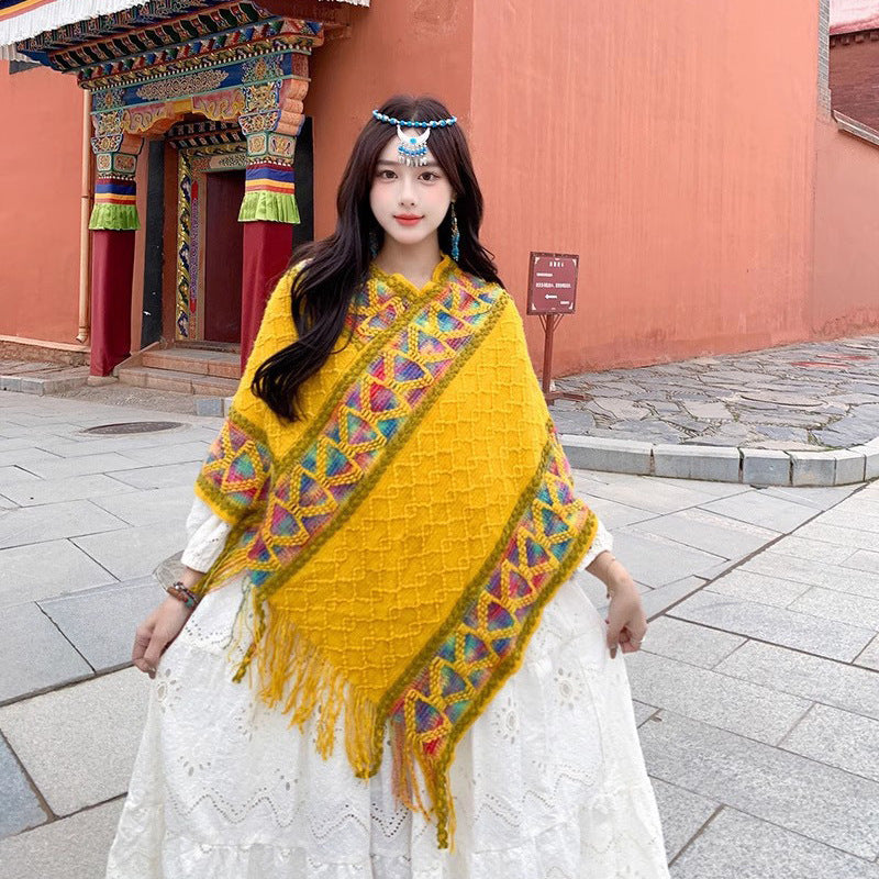 Damen Oversize-Poncho mit Fransen und geometrischem Jacquardbesatz Echo Archiv