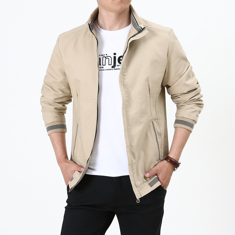 Herren nan taillierte Harrington-Jacke aus Baumwoll-Twill mit verdecktem Reißverschluss und gestreiften Bündchen Echo Archiv