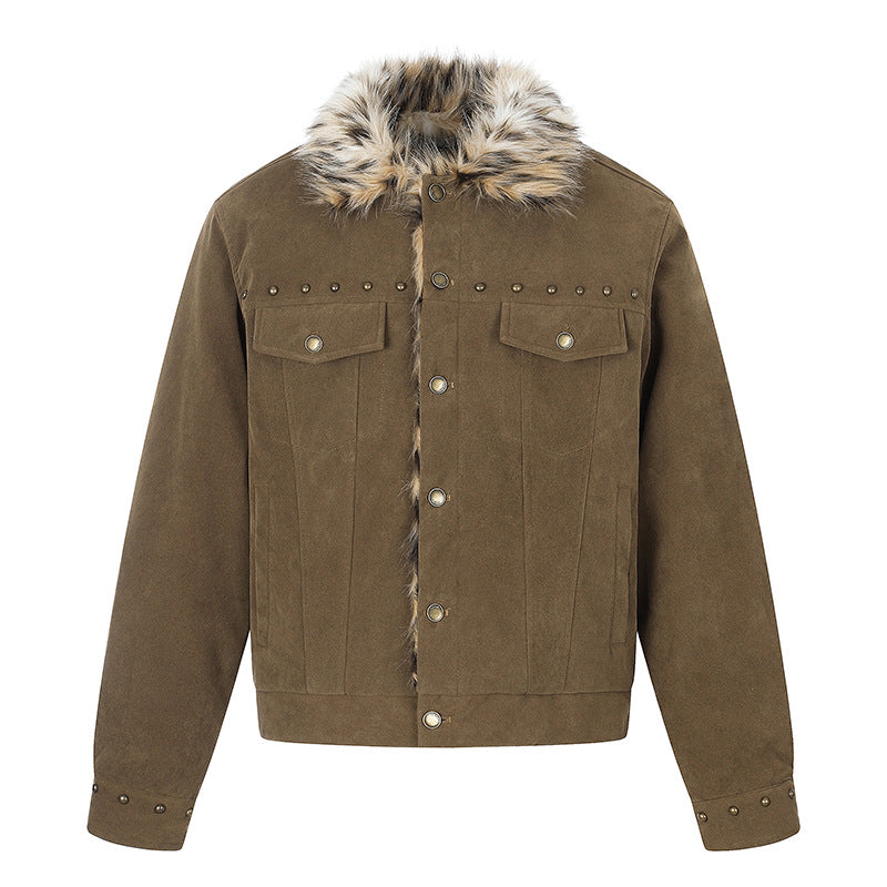 Herren Veloursleder-Truckerjacke mit Kunstfellkragen, Nietenbesatz und Druckknopfverschluss Echoarchiv
