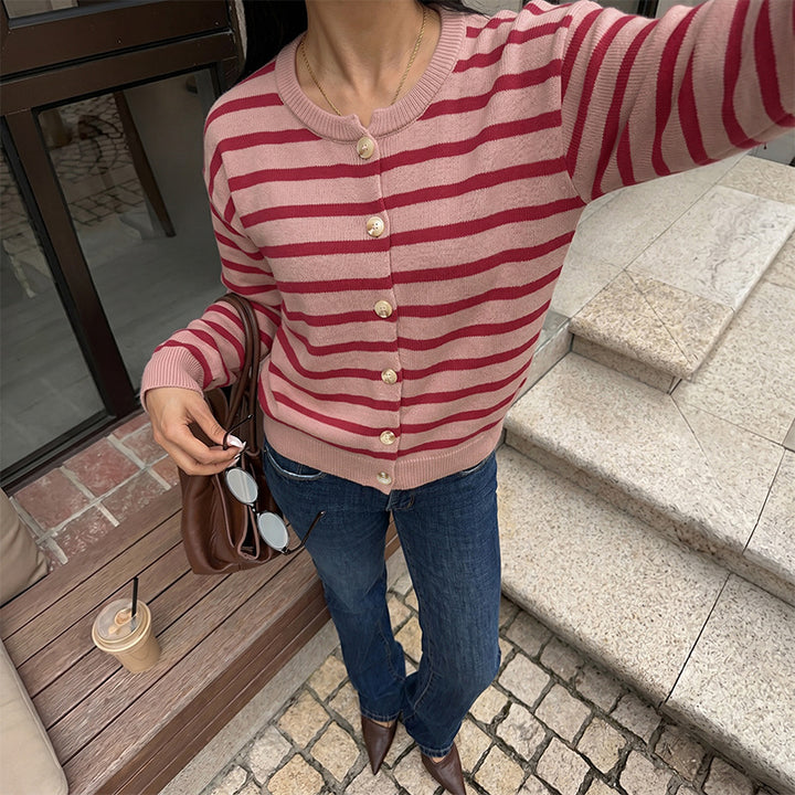 Damen Modische Strickjacke mit Knopfdesign Echo Archiv
