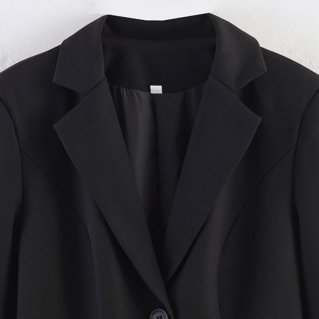 Damen Taillierter Blazer mit Spitzensaum und Pattentaschen Echoarchiv