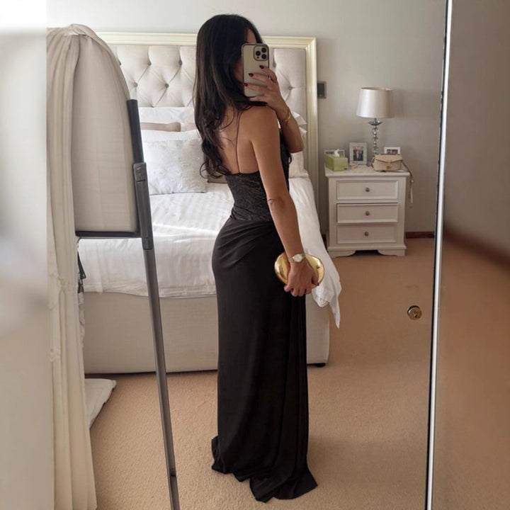 Damen Elegantes Cocktailkleid mit Spitzenoberteil und fließendem Rock Echo Archiv