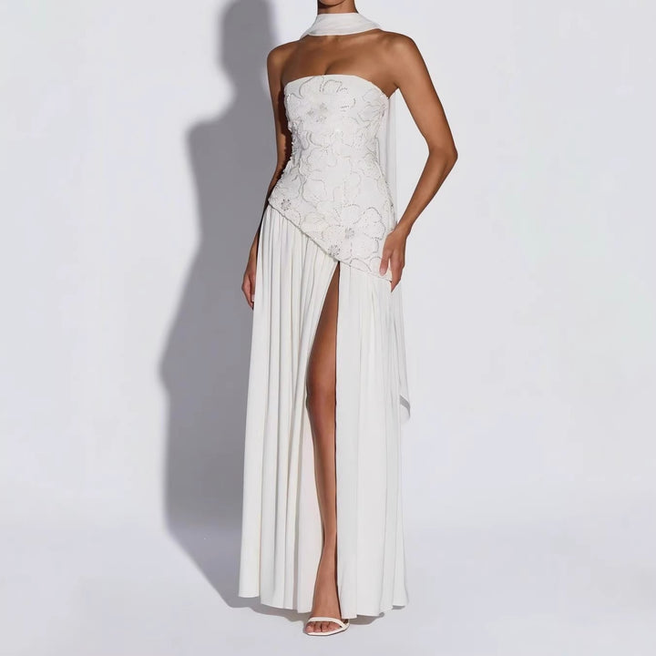 Damen Strapless Abendkleid mit seitlichem Schlitz und floralen Applikationen Echo Archiv