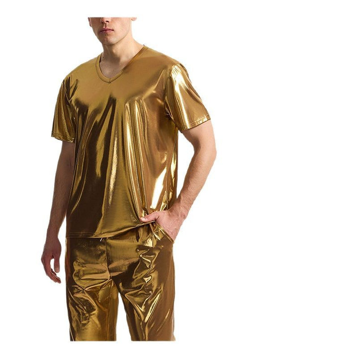 Herren Sportliches Set aus glänzendem Material mit V-Ausschnitt Echoarchiv