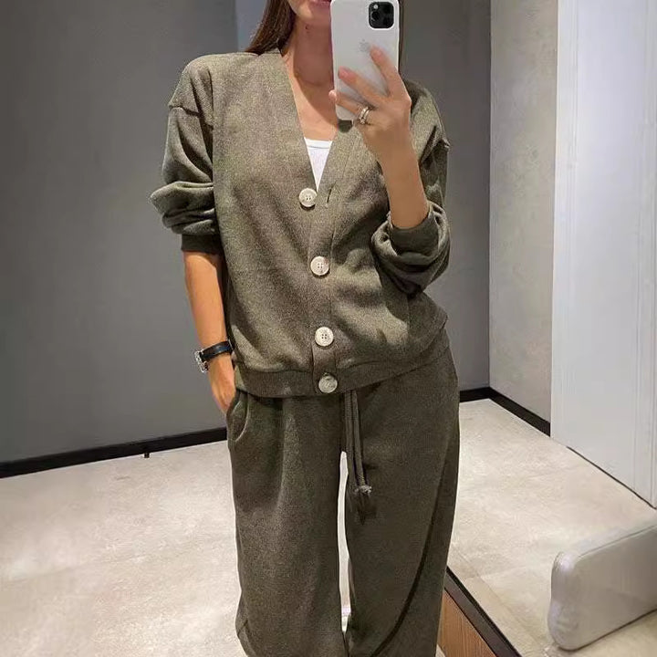 Damen Bequemes Strick-Jumpsuit mit Knopfdetails und weitem Schnitt Echo Archiv