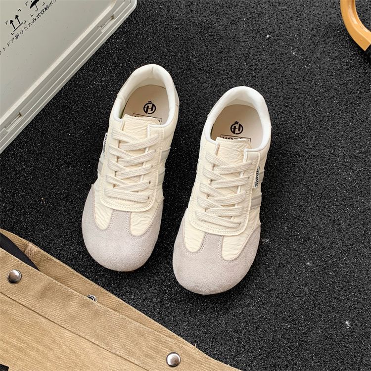 Damen Sportliche Sneaker aus hochwertigem Wildleder mit stabiler Sohle Echo Archiv
