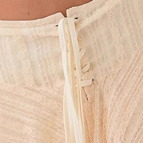 Damen Crop-Top mit raffiniertem Spitzenbesatz und verspieltem Minirock Echo Archiv