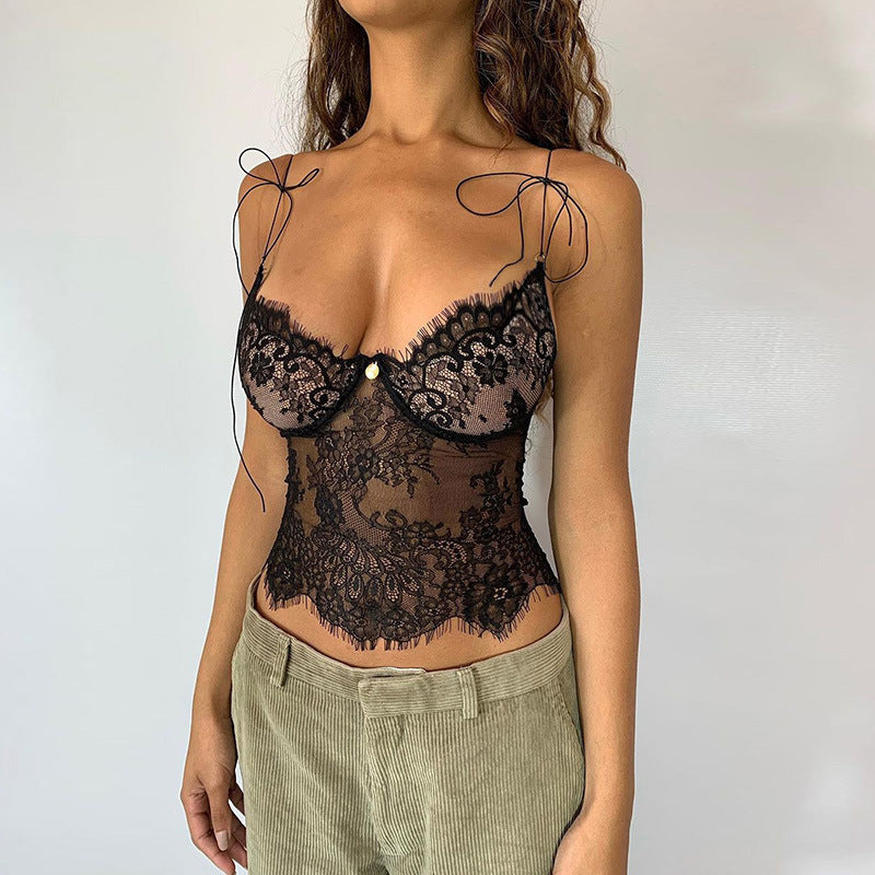 Damen Spitzen-Cami-Top mit verstellbaren Trägern und romantischen Details Echo Archiv