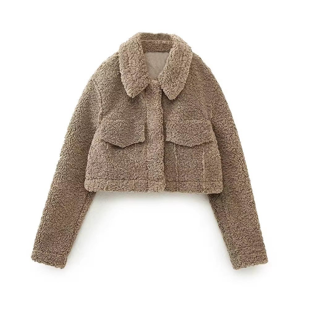 Damen Kurze Teddyjacke im Schaffell-Look mit weitem Kragen und Pattentaschen Echoarchiv