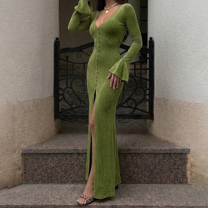 Damen Maxikleid mit figurbetonter Silhouette, durchgehender Zierknopfleiste und Glockenärmeln – Valéora