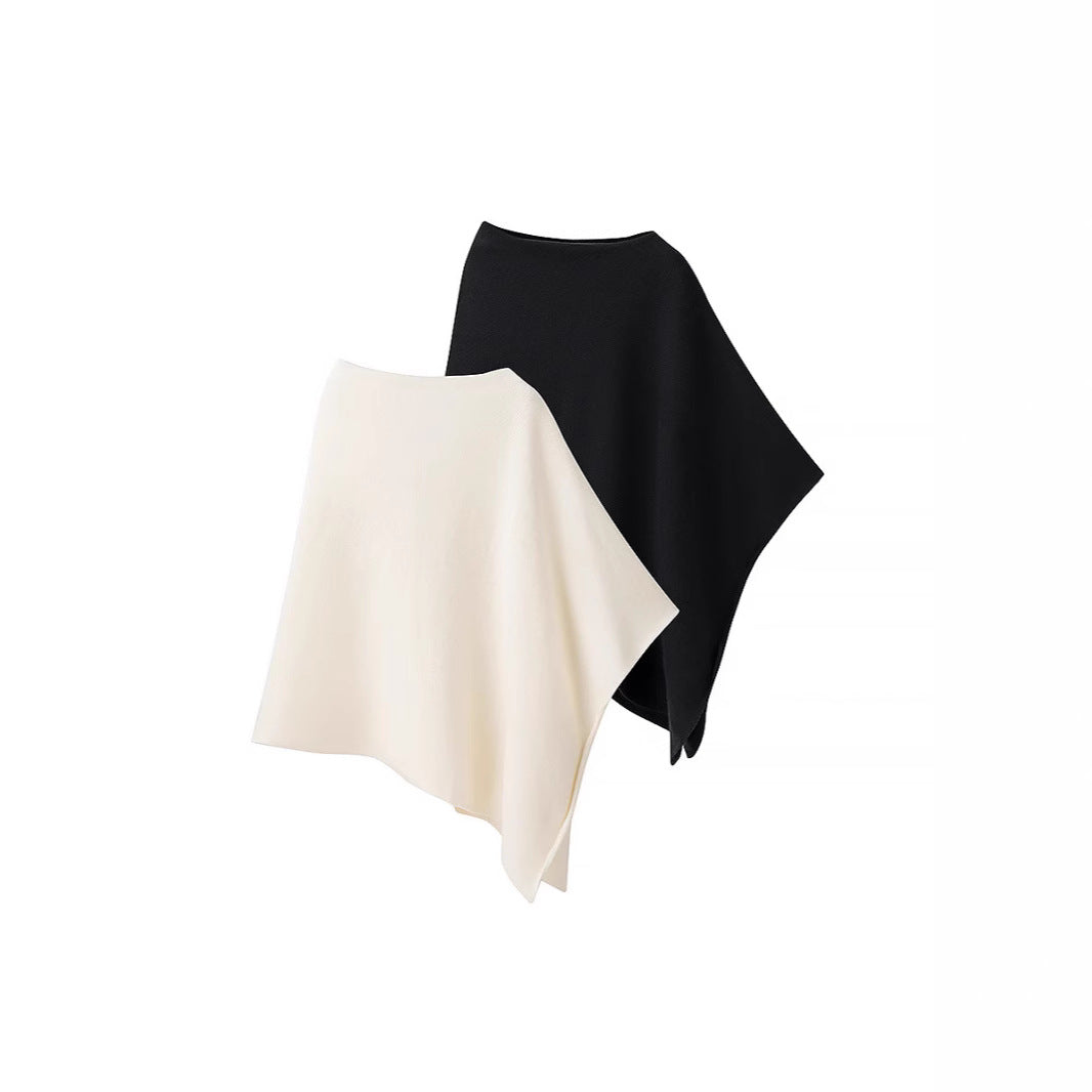 Damen Feiner Strickponcho mit asymmetrischem Saum und U‑Boot‑Ausschnitt Echo Archiv