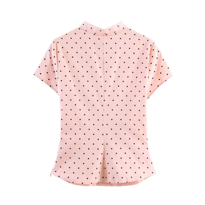 Damen Elegantes Oberteil mit innovativem Ausschnitt und feinem Stoff Echo Archiv
