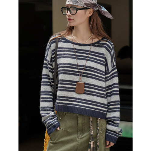 Damen Weicher Oversize-Streifenpullover mit U-Boot-Ausschnitt und Flauschoptik Echoarchiv