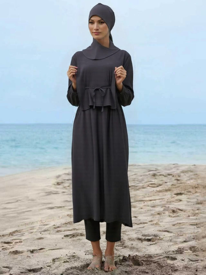 Damen modischer und eleganter Strandanzug mit begleitetem Kopftuch Echo Archiv