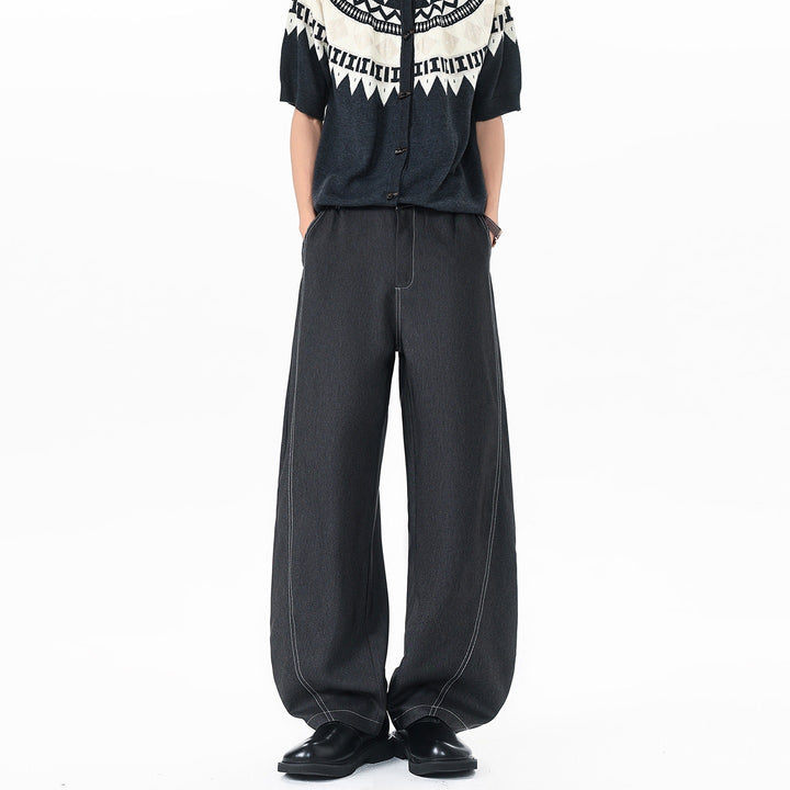 Herren Asymmetrische Zweilagen-Jeanshose mit einer Shorts- und einer Wide‑Leg‑Seite Echoarchiv