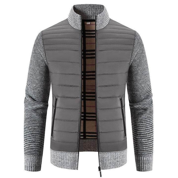 Herren Steppjacke mit modernem Strickärmeln und hohem Kragen Echoarchiv