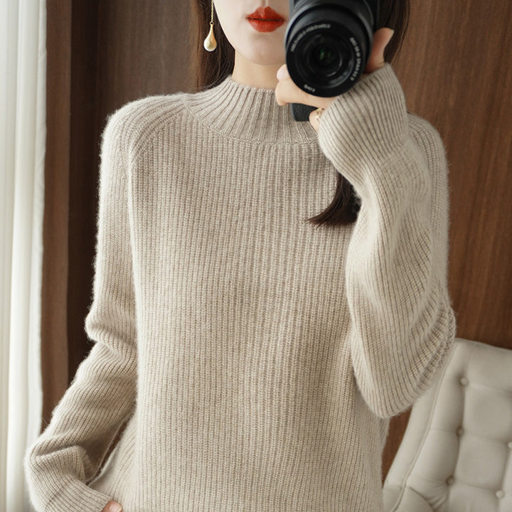 Damen Kurz-Stehkragenpullover aus feinem Feinstrick mit kaschmirähnlicher Weichheit und Raglanärmeln Echoarchiv