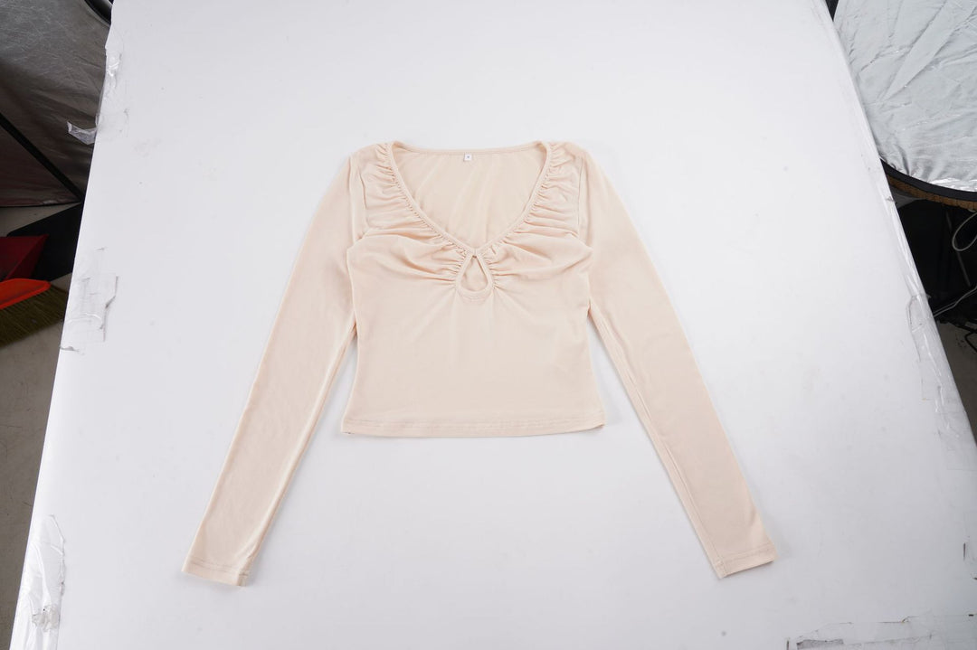 Damen nan tailliertes Langarmshirt mit tiefem V-Ausschnitt, Raffung und Schlüssel‑Cutout Echo Archiv