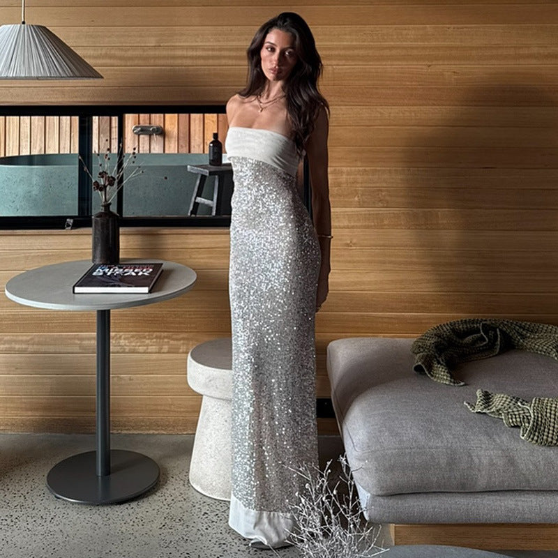 Damen Glamouröses Abendkleid mit schimmernden Pailletten und figurbetonter Silhouette Echo Archiv