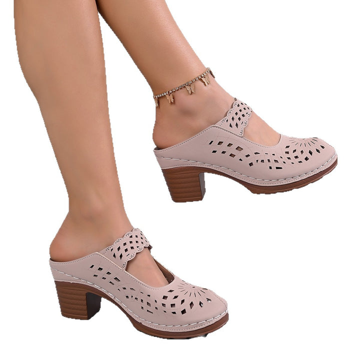 Damen Mary-Jane-Pantoletten mit floraler Laserperforation, gepolstertem Komfortfußbett und mittlerem Blockabsatz – Lioré