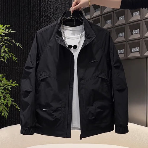 Herren Leichte Windjacke mit praktischem Stauraum Echoarchiv