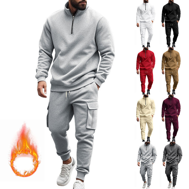 Herren Sportliches Fleece-Set mit funktionalem Reißverschluss und Cargo-Hosen Echoarchiv