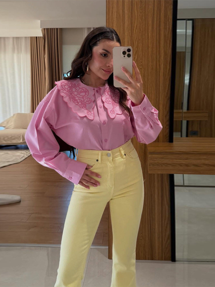 Damen Bluse mit übergroßem besticktem Spitzenkragen, Ballonärmeln & kastiger Silhouette Echoarchiv