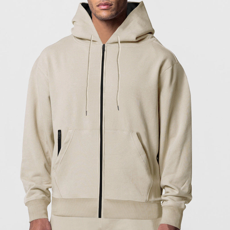 Herren sportlicher Kapuzensweater mit praktischen Reißverschlusstaschen und bequemem Schnitt Echoarchiv
