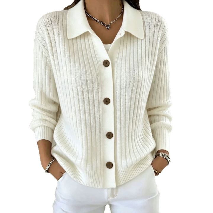 Damen Feiner gerippter Knopf‑Cardigan mit Hemdkragen und kastiger Silhouette – Veloura