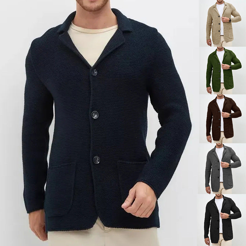Herren Strickjacke mit lässigem Schnitt und praktischen Taschen Echoarchiv
