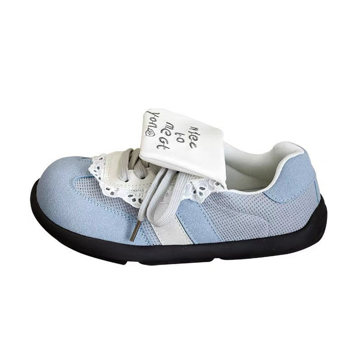 Damen Sneakers mit verspielten Spitzen-Details und weicher Sohle Echo Archiv