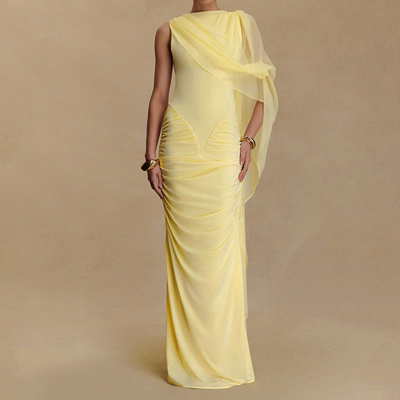 Damen Glamouröses Abendkleid mit asymmetrischem Dekolleté und elegantem Drapierungsdesign Echo Archiv