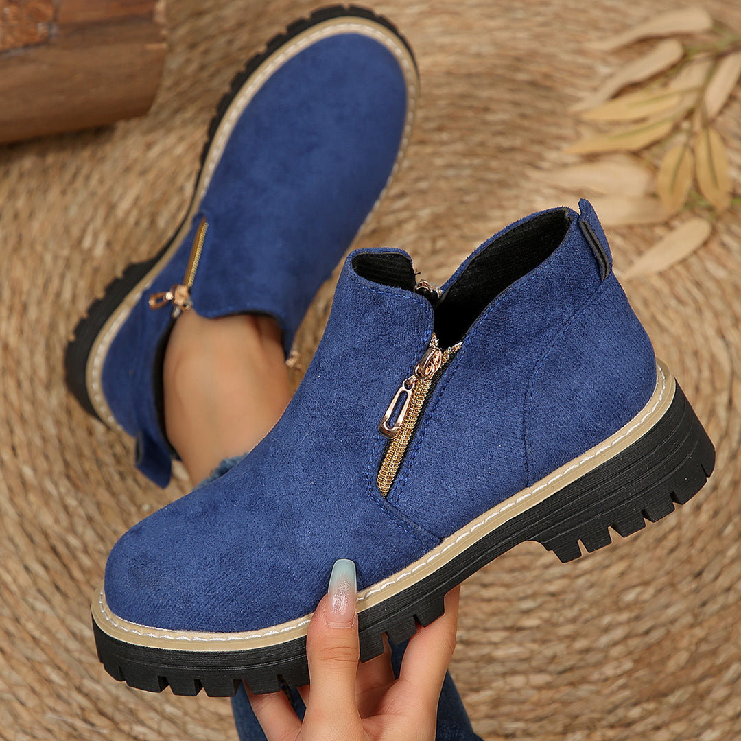 Damen Kurzschaft-Stiefelette aus Veloursoptik mit robust profilierter Sohle und seitlichem Reißverschluss – Varelle