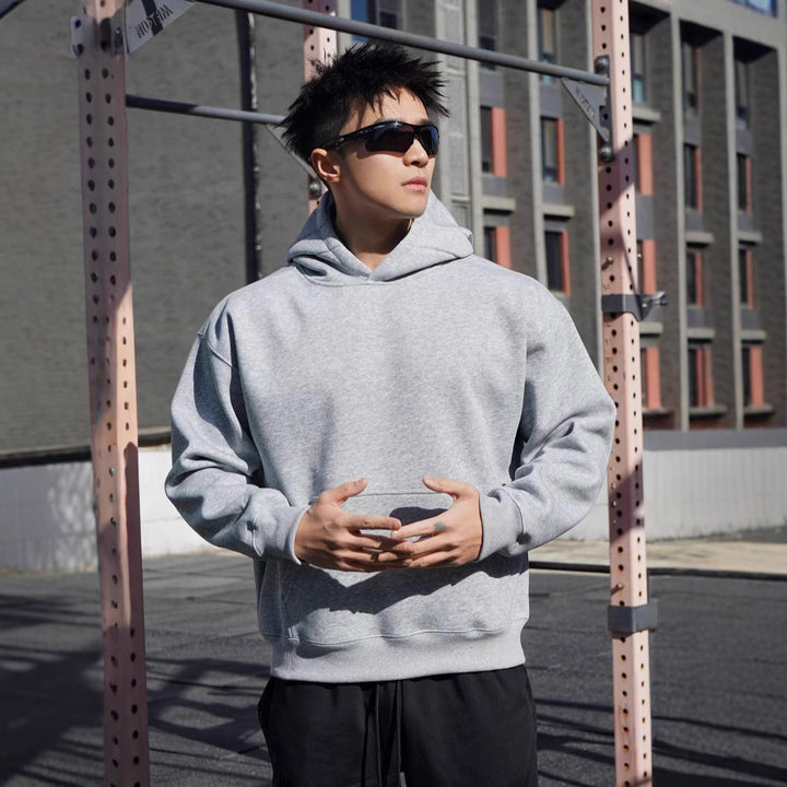 Herren Kapuzensweatshirt aus hochwertigem Baumwollmaterial mit modernem Oversized-Schnitt Echoarchiv